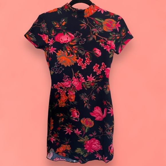 NWOT Floral High Neck Mini Dress - Picture 2 of 5